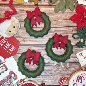 Christmas Wreath Hanging Decoration
