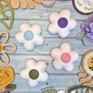 Daisy Hanging Decoration