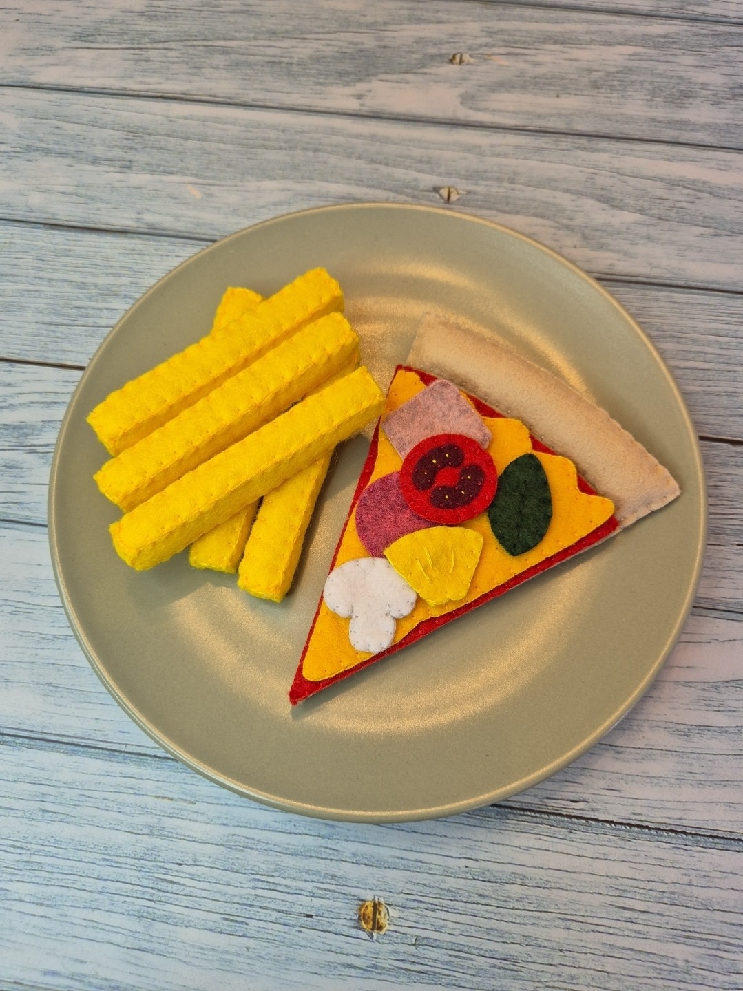 Felt Play Food Pizza Slice and Fries Set